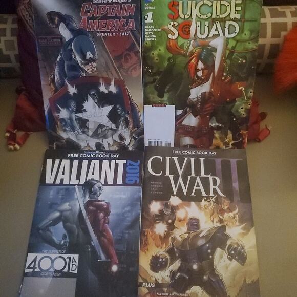 comic book Lot - Picture 1 of 5